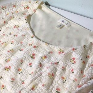 White Floral Long Sleeve Elegant Lace Top